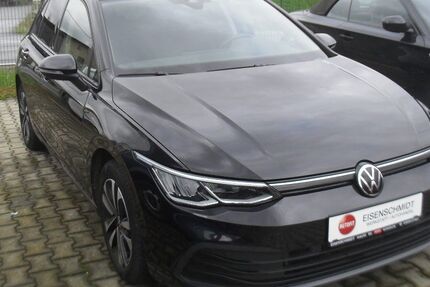 VW Golf 141.829 km 15.885 &euro; Schkölen 07619