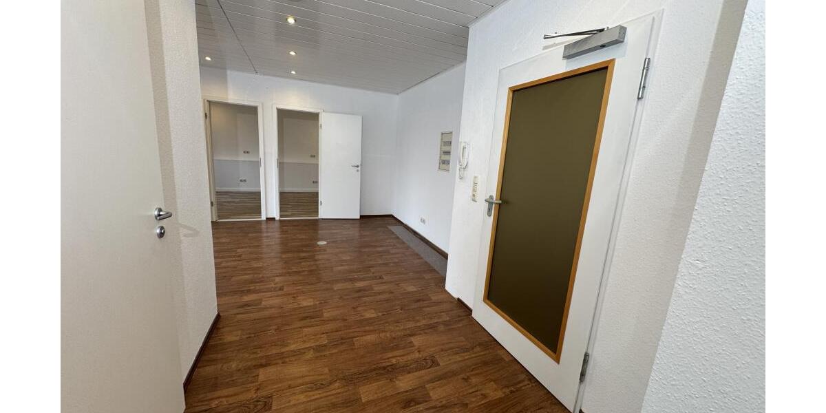 Ihre neue Adresse im Herzen von Gera! Neue Praxis- Büroräume (62 m²) gesucht? - Gewerbeobjekt Gera Ostviertel | Angebot:26336298