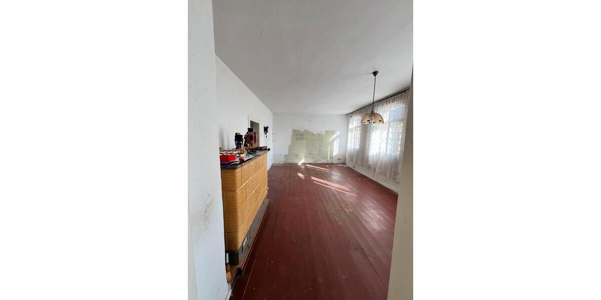 Reihenhaus Meerane - 9 Zimmer, 120 m&sup2;, 39.900&euro; | Angebot:25378971