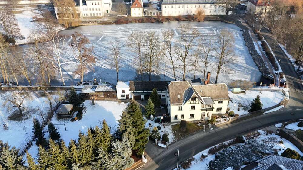 Einfamilienhaus Crimmitschau - 5 Zimmer, 160 m&sup2;, 229.000&euro; | Angebot:25282044