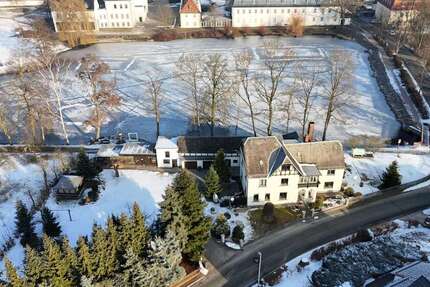 Haus Crimmitschau - 5 Zimmer, 160 m&sup2;, 229.000&euro; | Angebot:25282044