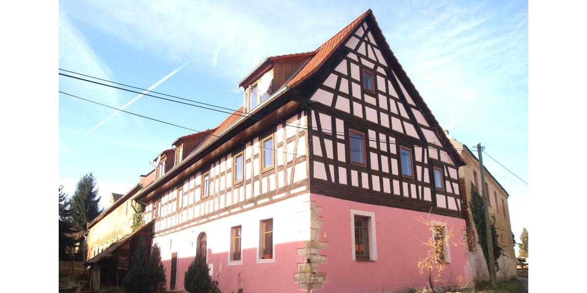 4-Zimmer-Wohnung auf Gemeinschaftshof, 5,50€m² 5 zimmer