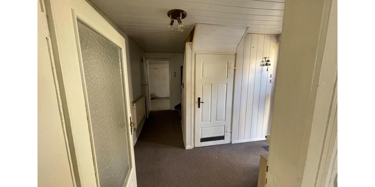 Einfamilienhaus Rositz - 5 Zimmer, 118 m&sup2;, 120.000&euro; | Angebot:26238158