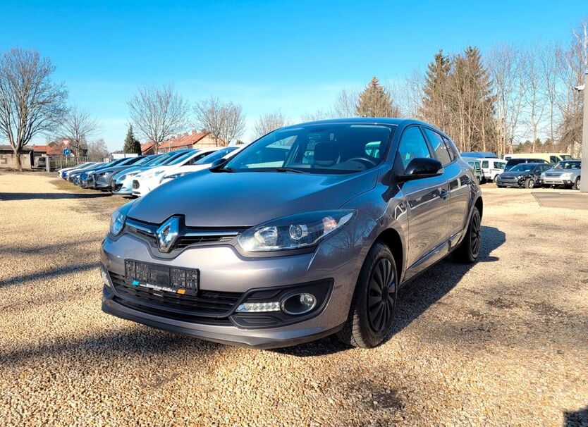 Renault Megane 74.708 km 5.980 € Zwickau 08056