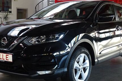 Nissan Qashqai 38.057 km 17.890 &euro; Gera 07552