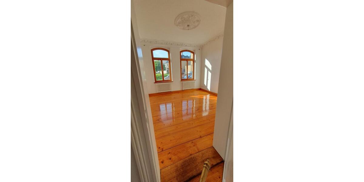 Etagenwohnung Greiz - 2 Zimmer, 48 m&sup2;, 349&euro; | Angebot:26702632