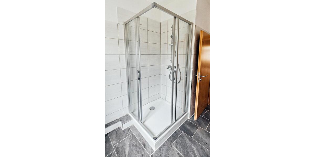 Erdgeschoßwohnung Zeitz - 3 Zimmer, 75 m&sup2;, 410&euro; | Angebot:26619862