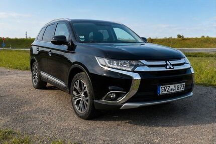Mitsubishi Outlander 194.000 km 9.700 &euro; Münchenbernsdorf 07589