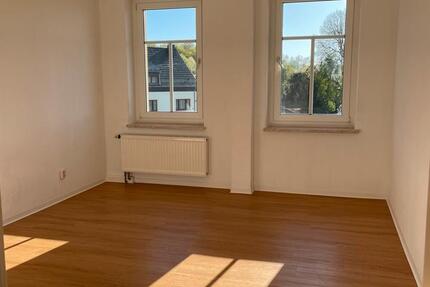 Wohnung Gera Alt-Bieblach - 2 Zimmer, 68 m&sup2;, 399&euro; | Angebot:26544348