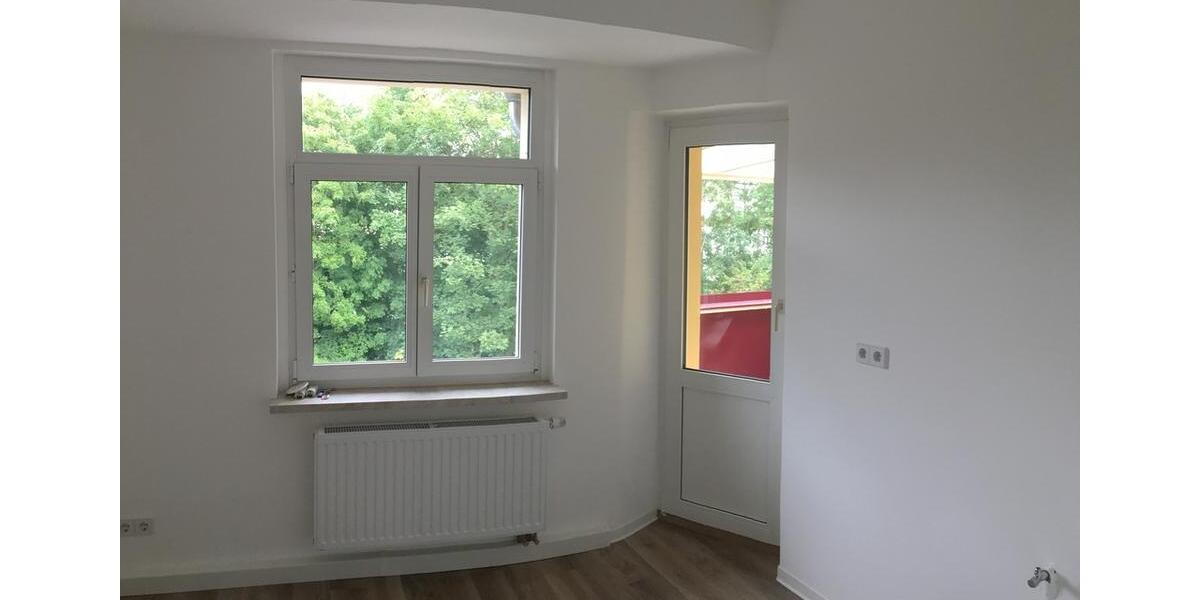 Etagenwohnung Gera Debschwitz - 4 Zimmer, 84 m&sup2;, 715&euro; | Angebot:25984851