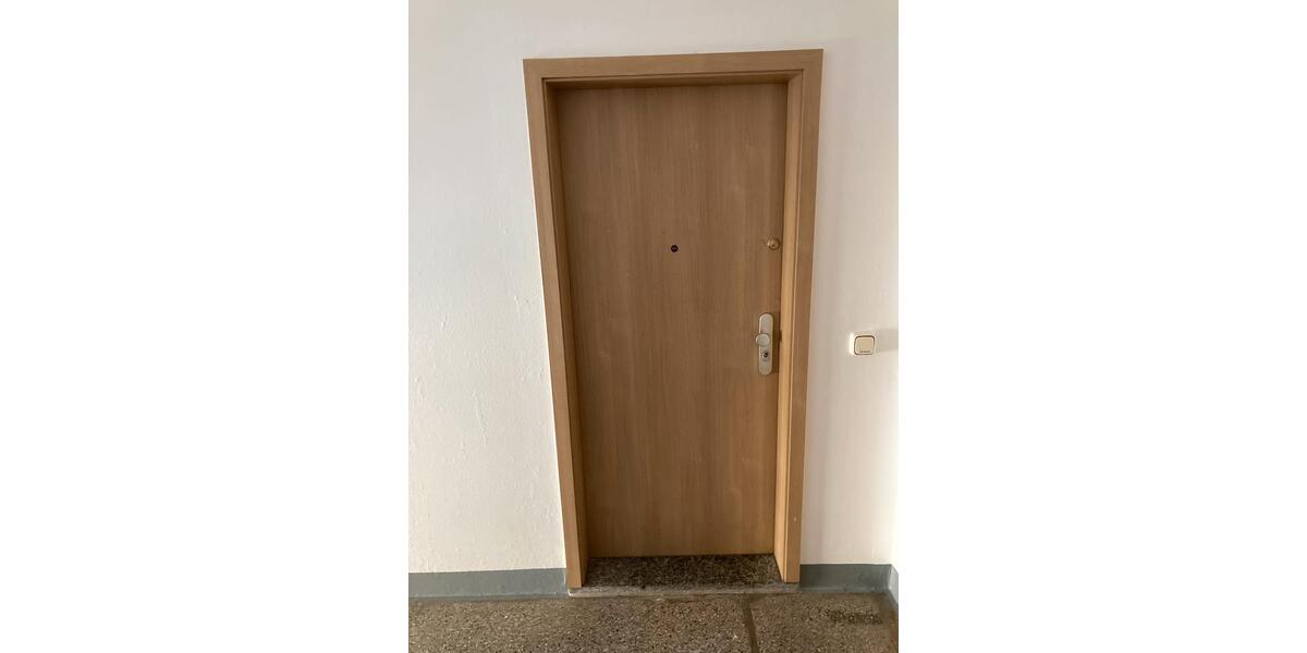 Etagenwohnung Gera - 4 Zimmer, 88 m&sup2;, 500&euro; | Angebot:24976161