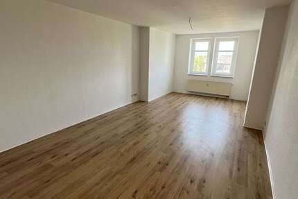Wohnung Gera Ostviertel - 4 Zimmer, 114 m&sup2;, 742&euro; | Angebot:26914521