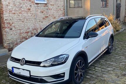 VW Golf 120.000 km 19.400 &euro; Wetterzeube 06722