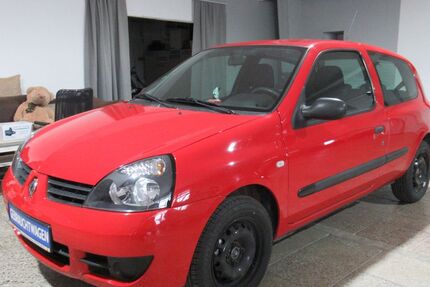 Renault Clio 96.900 km 2.190 &euro; Schmölln 04626