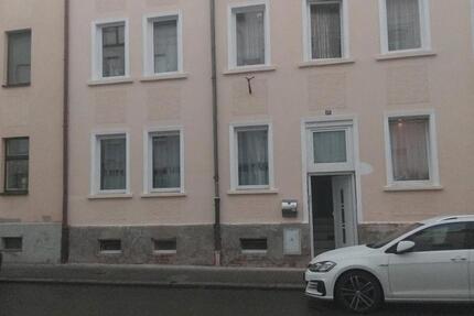 Haus Schmölln - 10 Zimmer, 180 m&sup2;, 60.000&euro; | Angebot:24729136