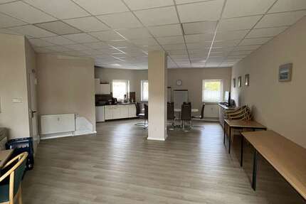 Wohnung zum Kaufen in Neustadt an der Orla 50.000 € 60 m² 2 zimmer