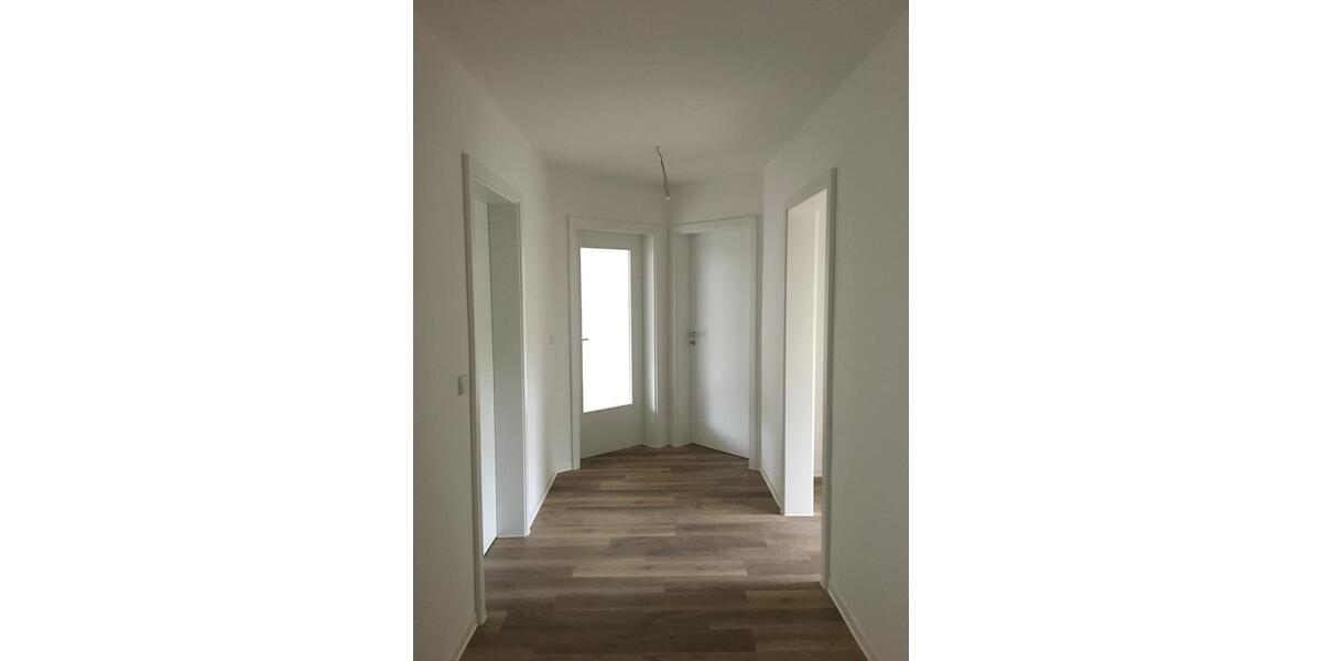 Etagenwohnung Gera Debschwitz - 4 Zimmer, 84 m&sup2;, 715&euro; | Angebot:25984851