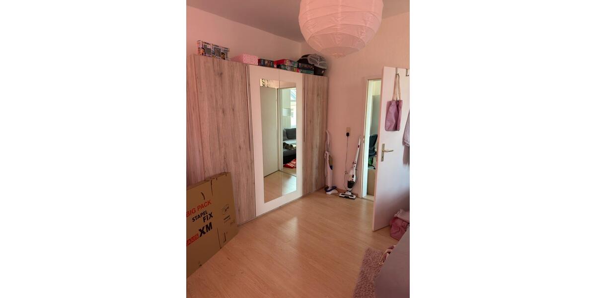 Etagenwohnung Gera Alt-Bieblach - 2 Zimmer, 58 m&sup2;, 377&euro; | Angebot:25282929