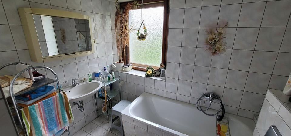 Einfamilienhaus Auma-Weidatal Weidatal - 8 Zimmer, 151 m&sup2;, 65.000&euro; | Angebot:23699182