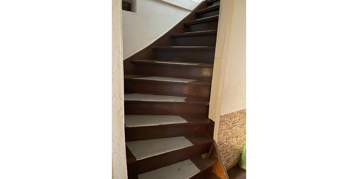 Reihenhaus Osterfeld - 6 Zimmer, 123 m&sup2;, 45.000&euro; | Angebot:17980768