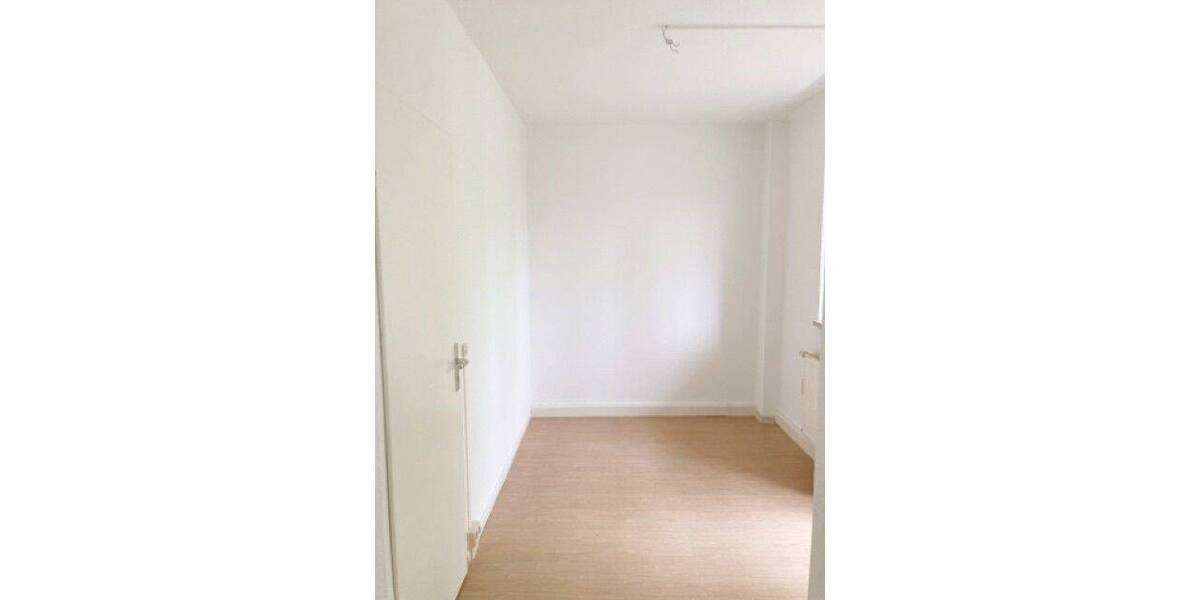 Etagenwohnung Hermsdorf - 2 Zimmer, 39 m&sup2;, 240&euro; | Angebot:26826614