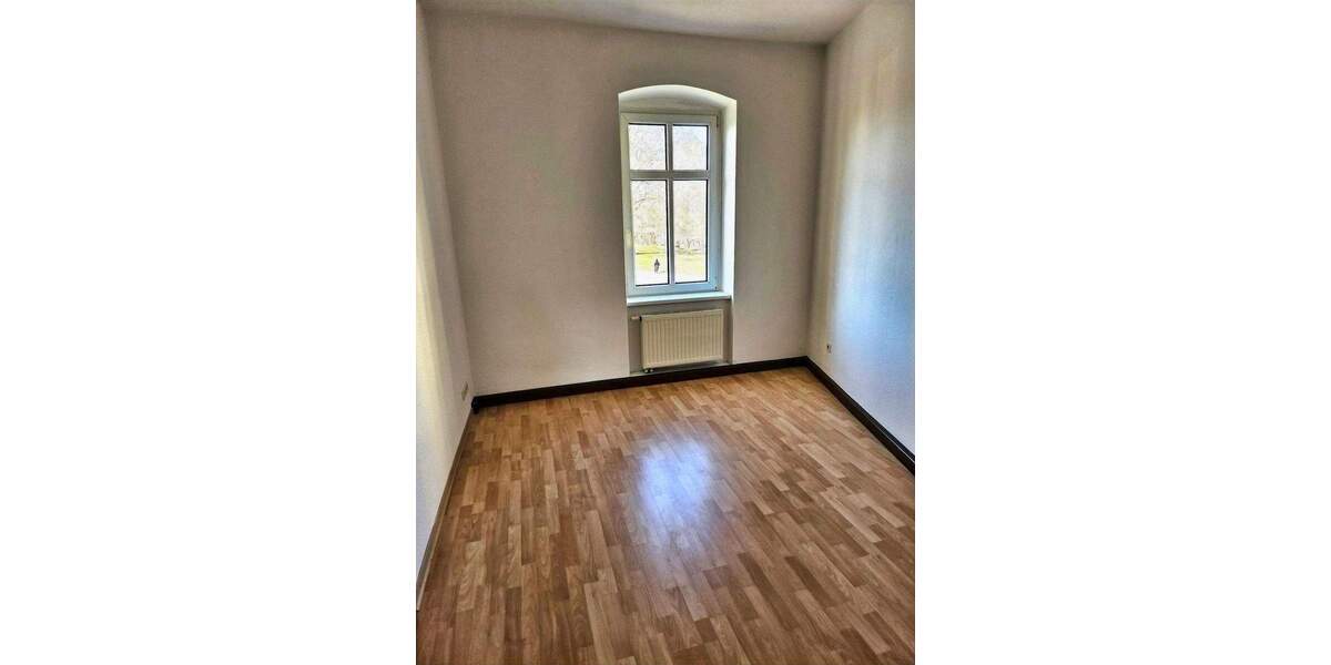 Mehrfamilienhaus, Wohnhaus Gera Pforten - 1 Zimmer, 354 m&sup2;, 350.000&euro; | Angebot:25940227