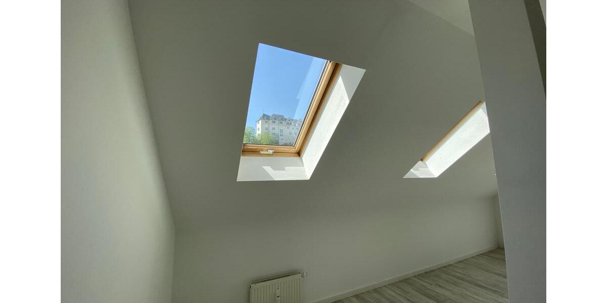 Dachgeschoßwohnung Greiz - 4 Zimmer, 152 m&sup2;, 836&euro; | Angebot:26462524