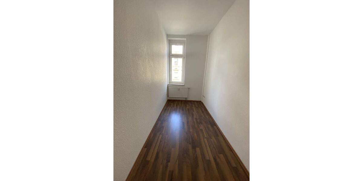 3R Whg. mit EBK in zentralter Lage - mit Ankleidezimmer & EBK 3 zimmer