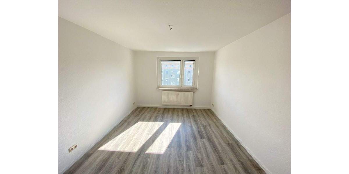 Etagenwohnung Weida - 3 Zimmer, 61 m&sup2;, 340&euro; | Angebot:25776567