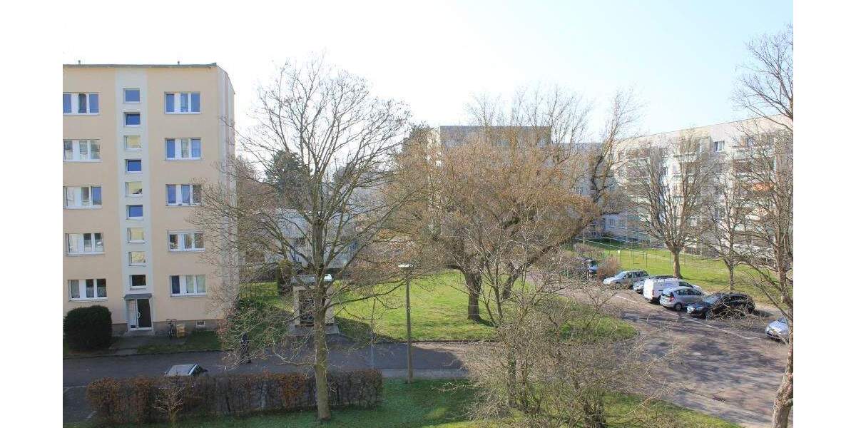 Etagenwohnung Altenburg - 3 Zimmer, 59 m&sup2;, 360&euro; | Angebot:25915504