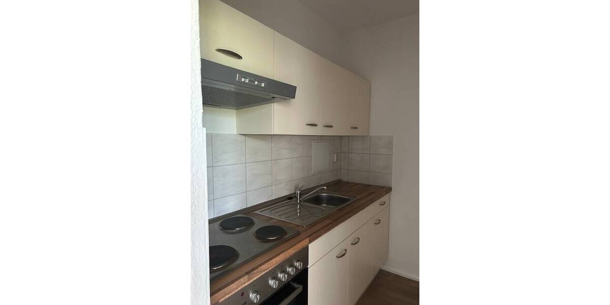 Etagenwohnung Gera Lusan - 1 Zimmer, 34 m&sup2;, 220&euro; | Angebot:26015123