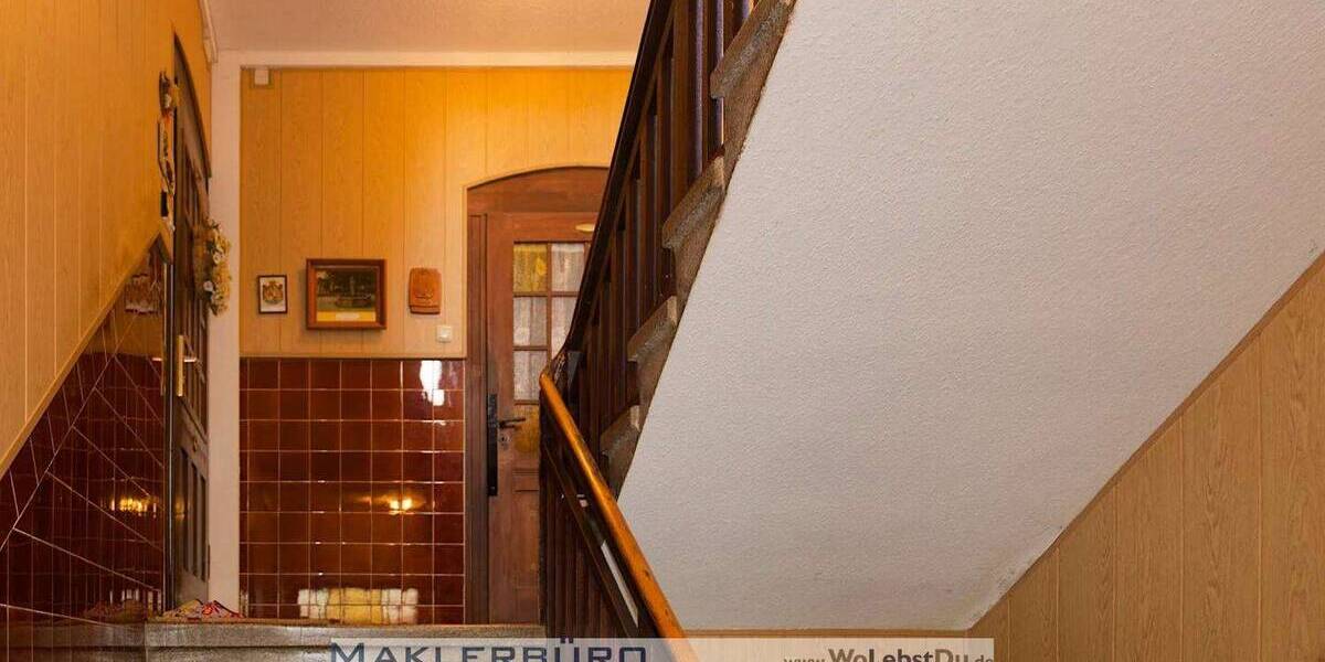 Etagenwohnung Greiz - 2 Zimmer, 52 m&sup2;, 337&euro; | Angebot:26202254