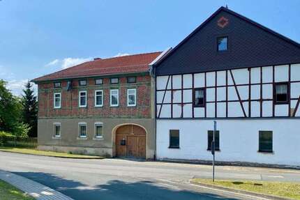 Haus zum Kaufen in Neustadt an der Orla 150.000 € 148 m² 6 zimmer