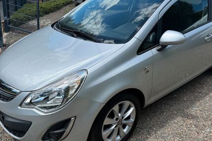 Opel Corsa 98.399 km 4.299 &euro; Gera 07551