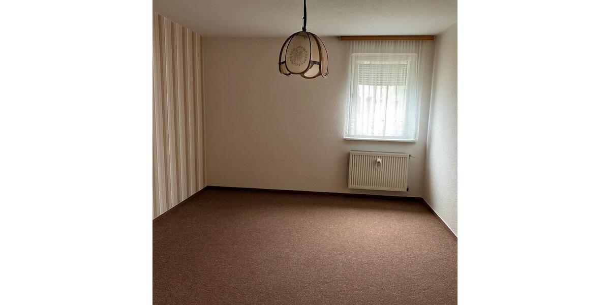 Einfamilienhaus Bad Klosterlausnitz - 5 Zimmer, 100 m&sup2;, 90.000&euro; | Angebot:26990262