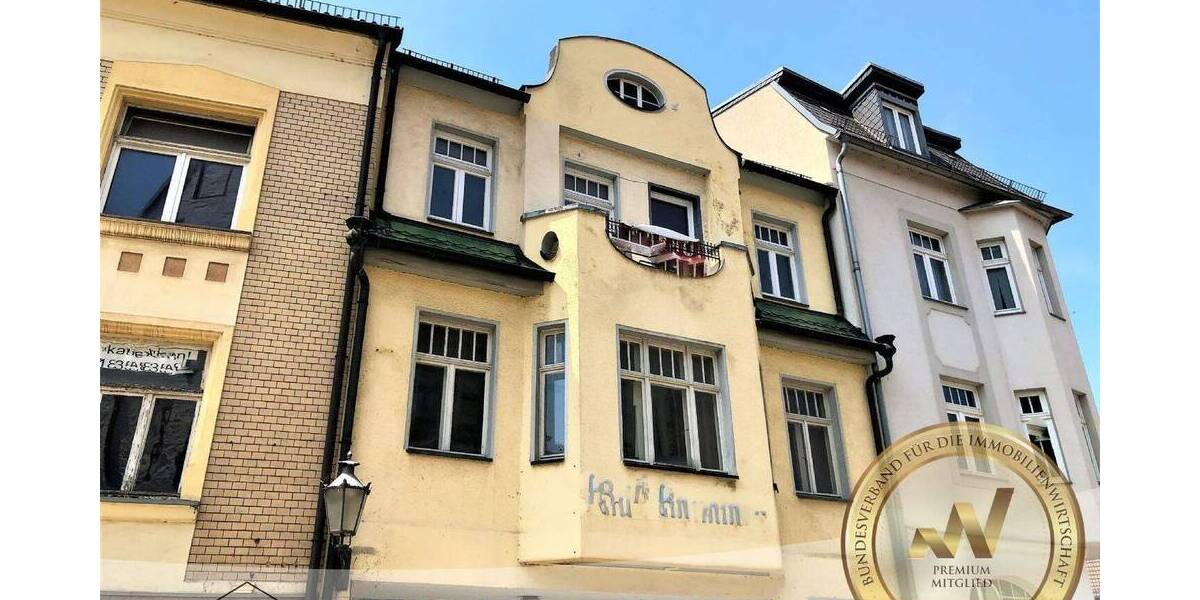 Denkmalgeschütztes Mehrfamilienhaus mit Gewerbeeinheit im Herzen von Weida 7 zimmer