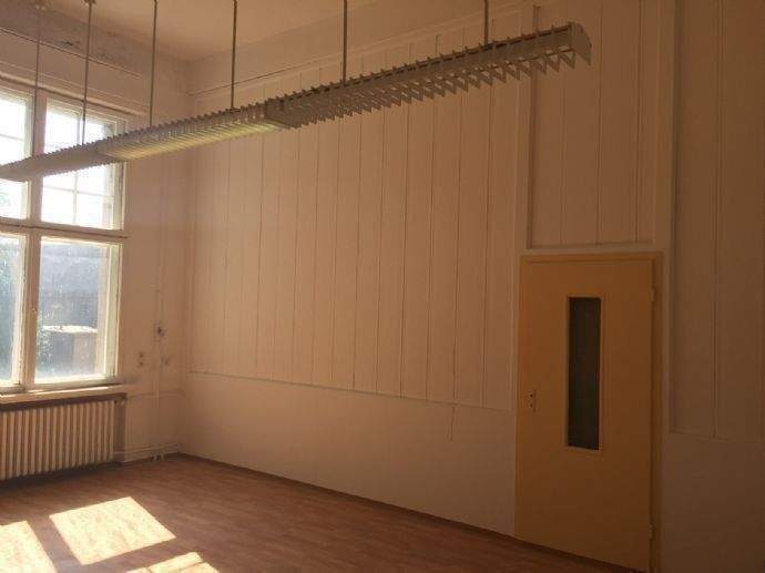 Gewerbeobjekt Gera Zwötzen - 2 Zimmer, 50 m&sup2;, 160&euro; | Angebot:25877234
