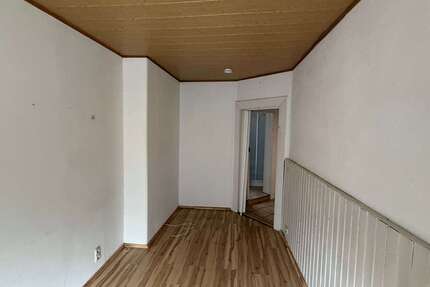 Wohnung Greiz Irchwitz - 1 Zimmer, 20 m&sup2;, 130&euro; | Angebot:27329741
