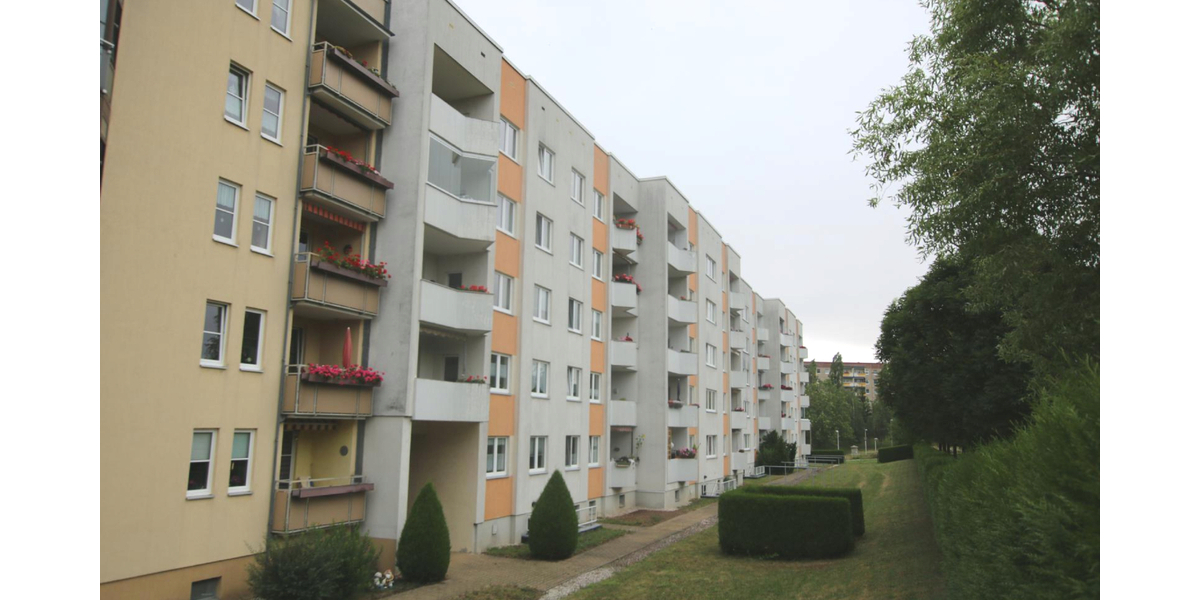 2 Raum Wohnung mit Loggia im ansprechendem Wohnumfeld in Gera - Etagenwohnung Gera Bieblach-Ost | Angebot:26714381