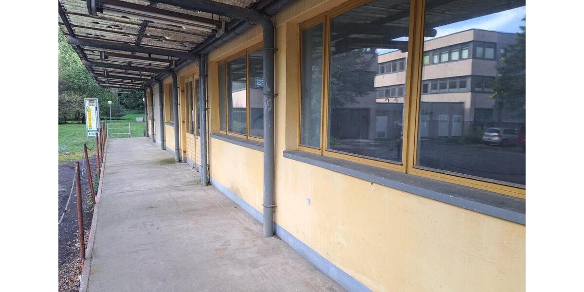 Produktions- Lagerfläche inkl. Laderampe zimmer