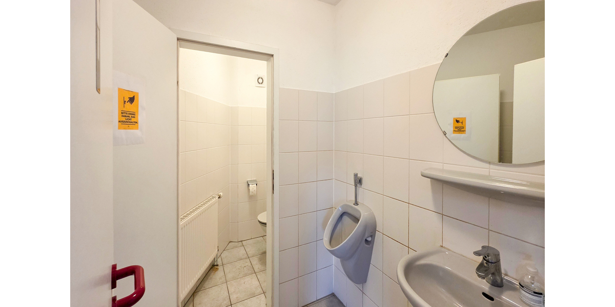 Vielseitiges Bürogebäude zum Verkauf in Gera – Schulungsräume, Parkplätze, gute Lage. - Gewerbeobjekt Gera Bieblach-Ost | Angebot:26237726