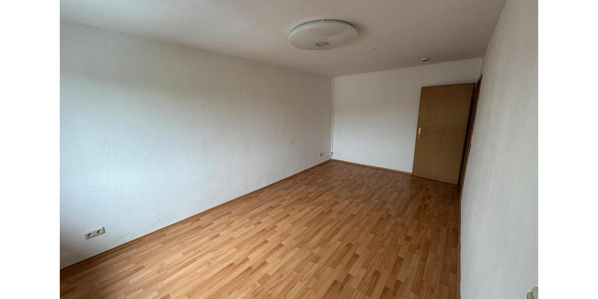 Etagenwohnung Schmölln - 2 Zimmer, 49 m&sup2;, 450&euro; | Angebot:26214054