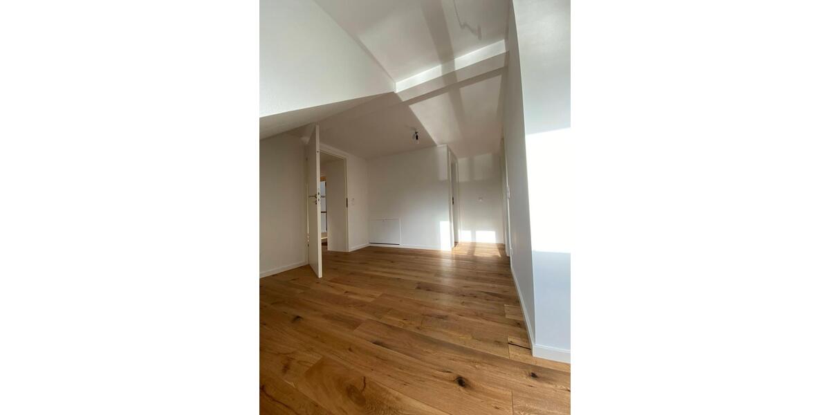 Einfamilienhaus Weida - 6 Zimmer, 160 m&sup2;, 2.100&euro; | Angebot:26586312