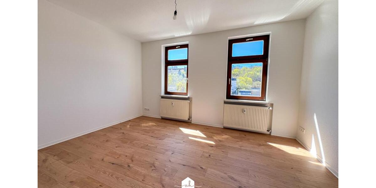 Dachgeschoßwohnung Greiz - 4 Zimmer, 83 m&sup2;, 520&euro; | Angebot:26476621
