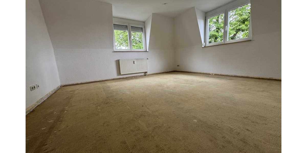 Eigentumswohnung mit TG-Stellplatz in ansprechender Wohngegend! - Dachgeschoßwohnung Gera Alt-Bieblach | Angebot:26586652