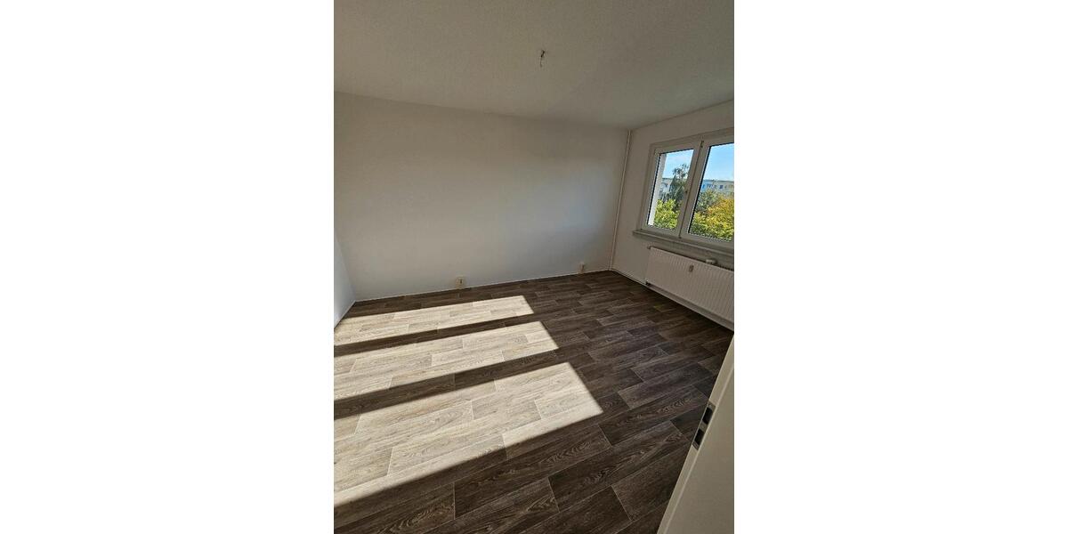 Etagenwohnung Altenburg - 2 Zimmer, 49 m&sup2;, 320&euro; | Angebot:26382369