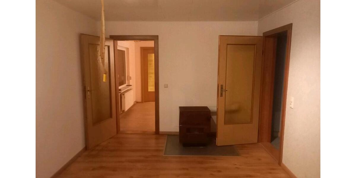 Einfamilienhaus Neustadt an der Orla - 10 Zimmer, 233 m&sup2;, 174.000&euro; | Angebot:26786990