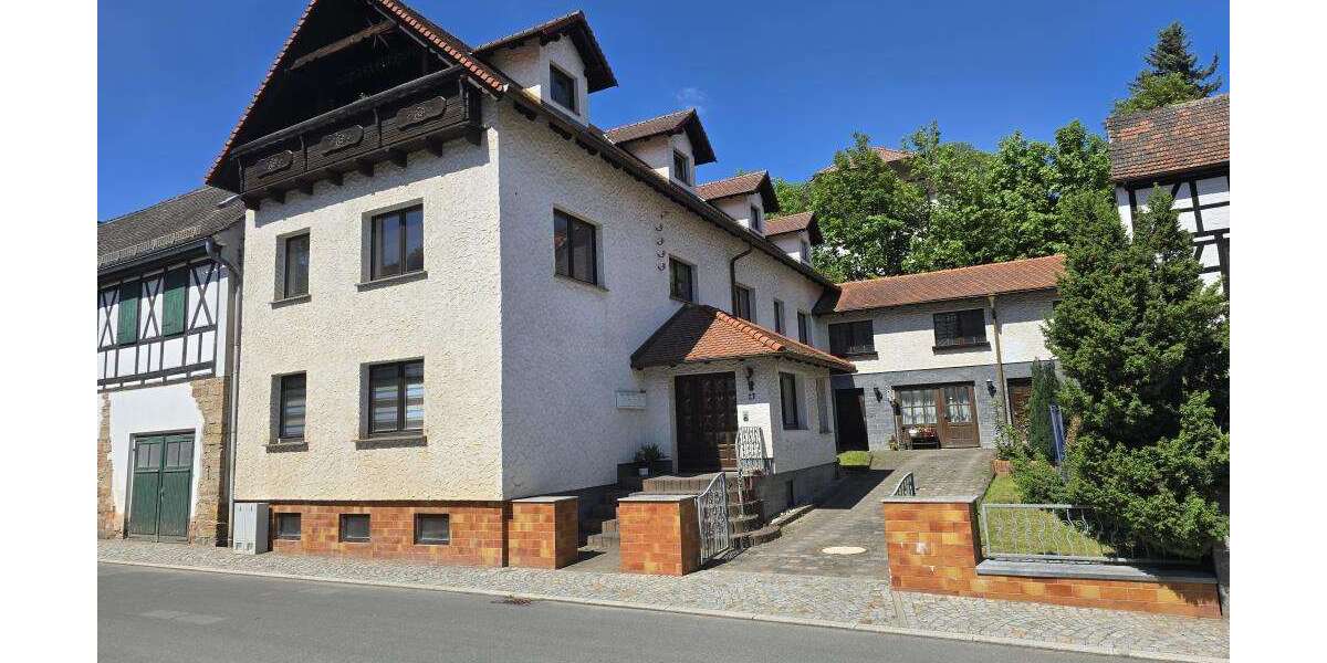 Einfamilienhaus Reichenbach - 11 Zimmer, 251 m&sup2;, 259.900&euro; | Angebot:21030995