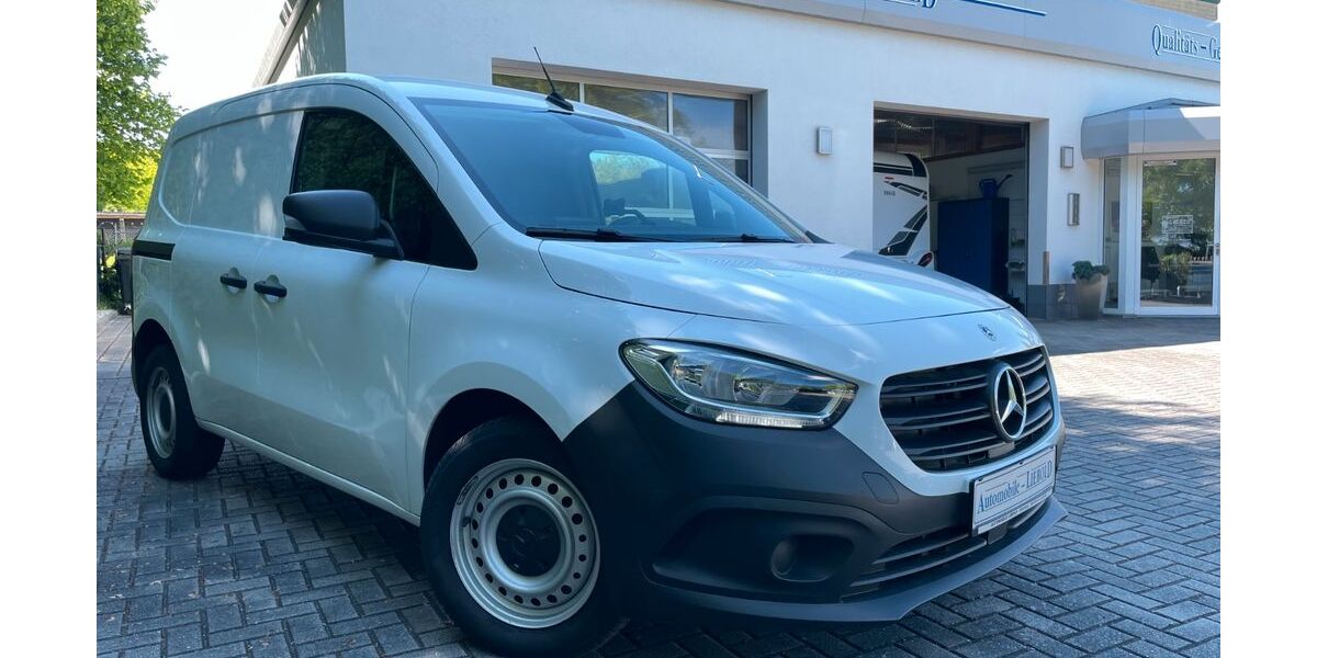Mercedes-Benz Citan 27.229 km 15.900 &euro; Altenburg 04600