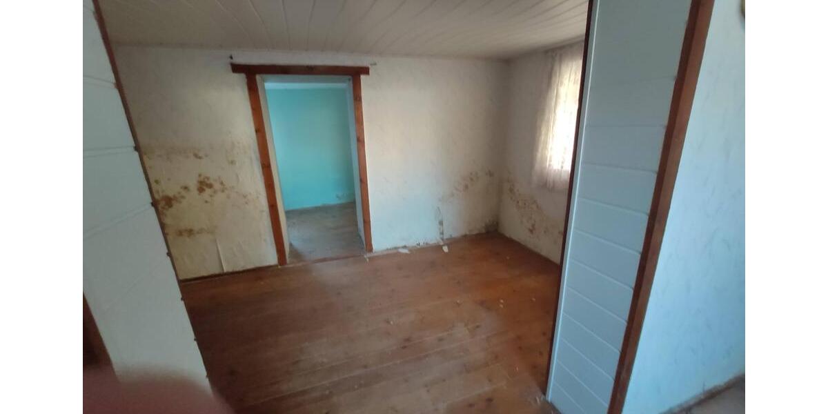 Einfamilienhaus Heideland - 8 Zimmer, 130 m&sup2;, 49.900&euro; | Angebot:24703499